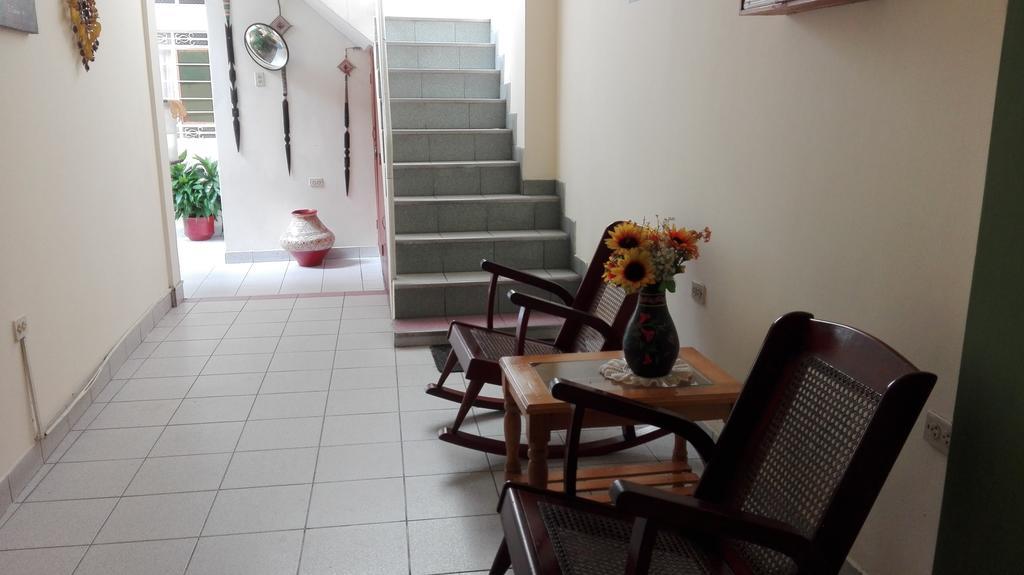 إكيتوس Hostal El Colibri المظهر الخارجي الصورة
